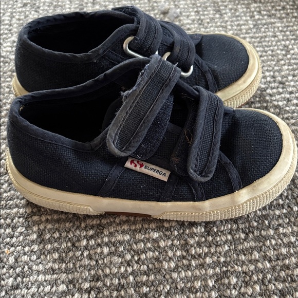 Superga - Picture 2 of 4